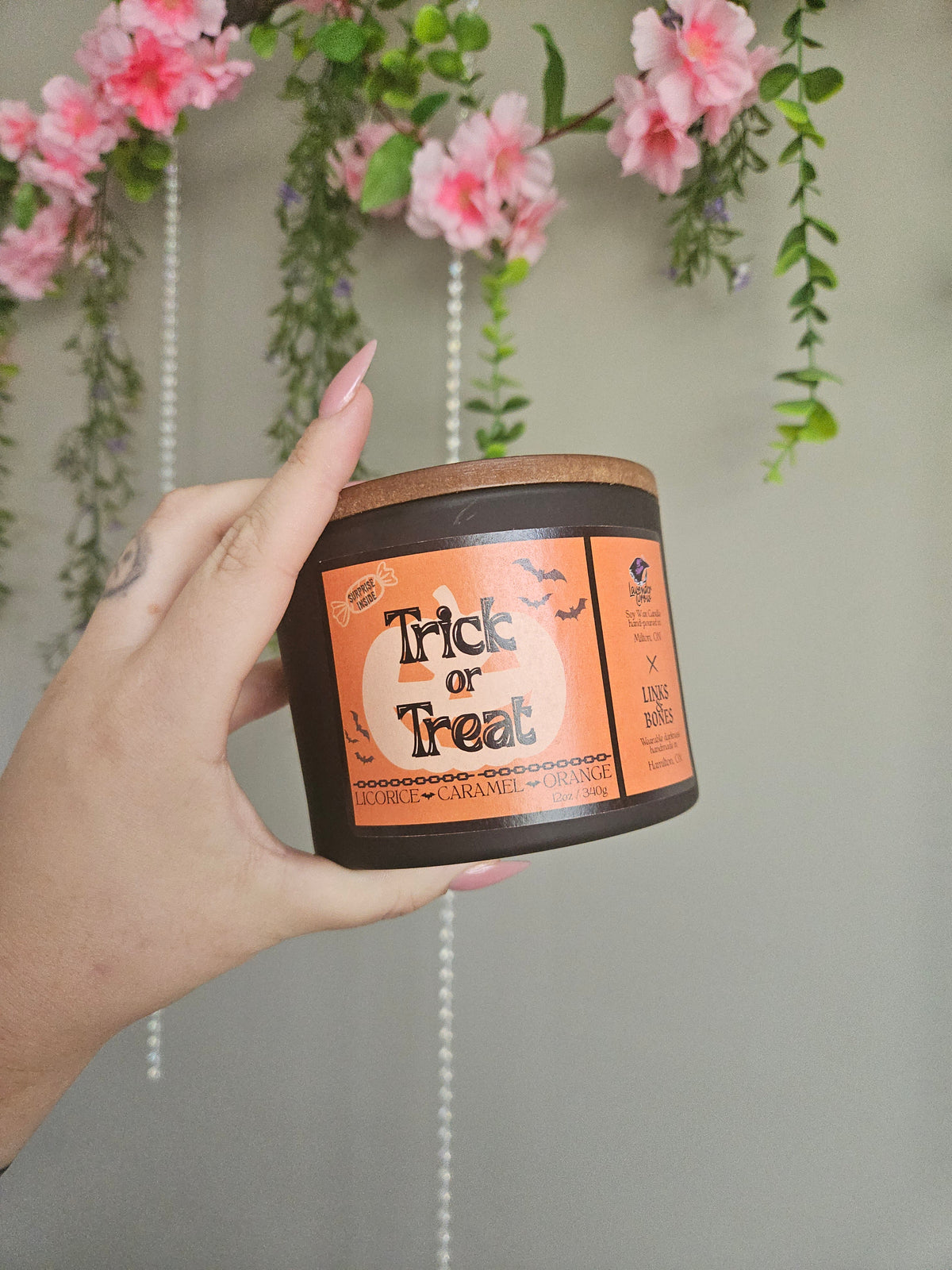 Lavender crow X Links&Bones Trick or Treat surprise inside candle