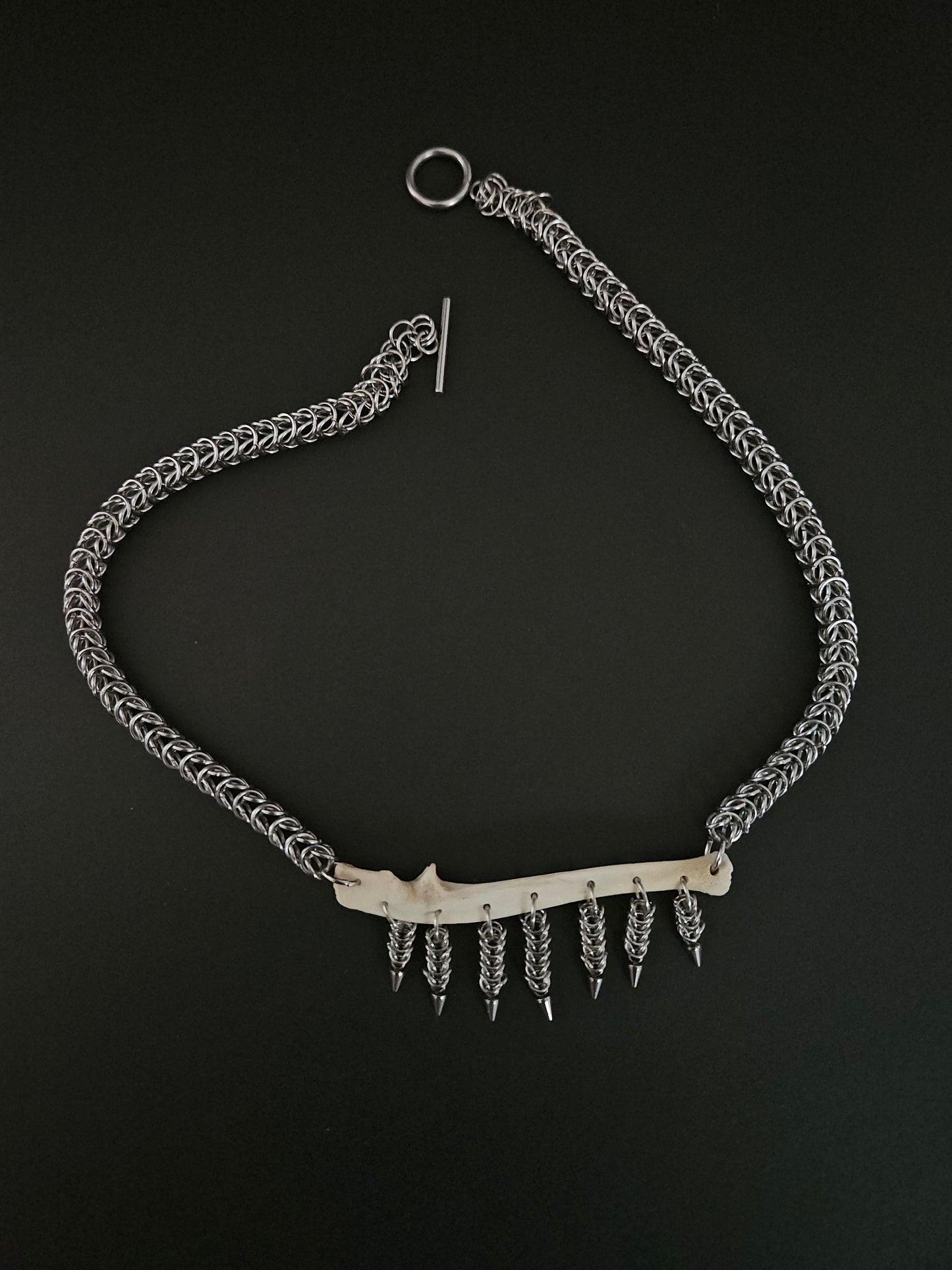 Racoon ulna choker (a)