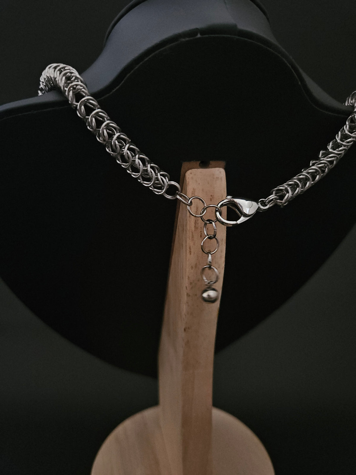 Cat ulna choker