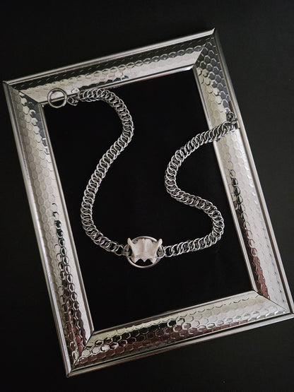 Felis catus vertebrae chainmaille choker (d)