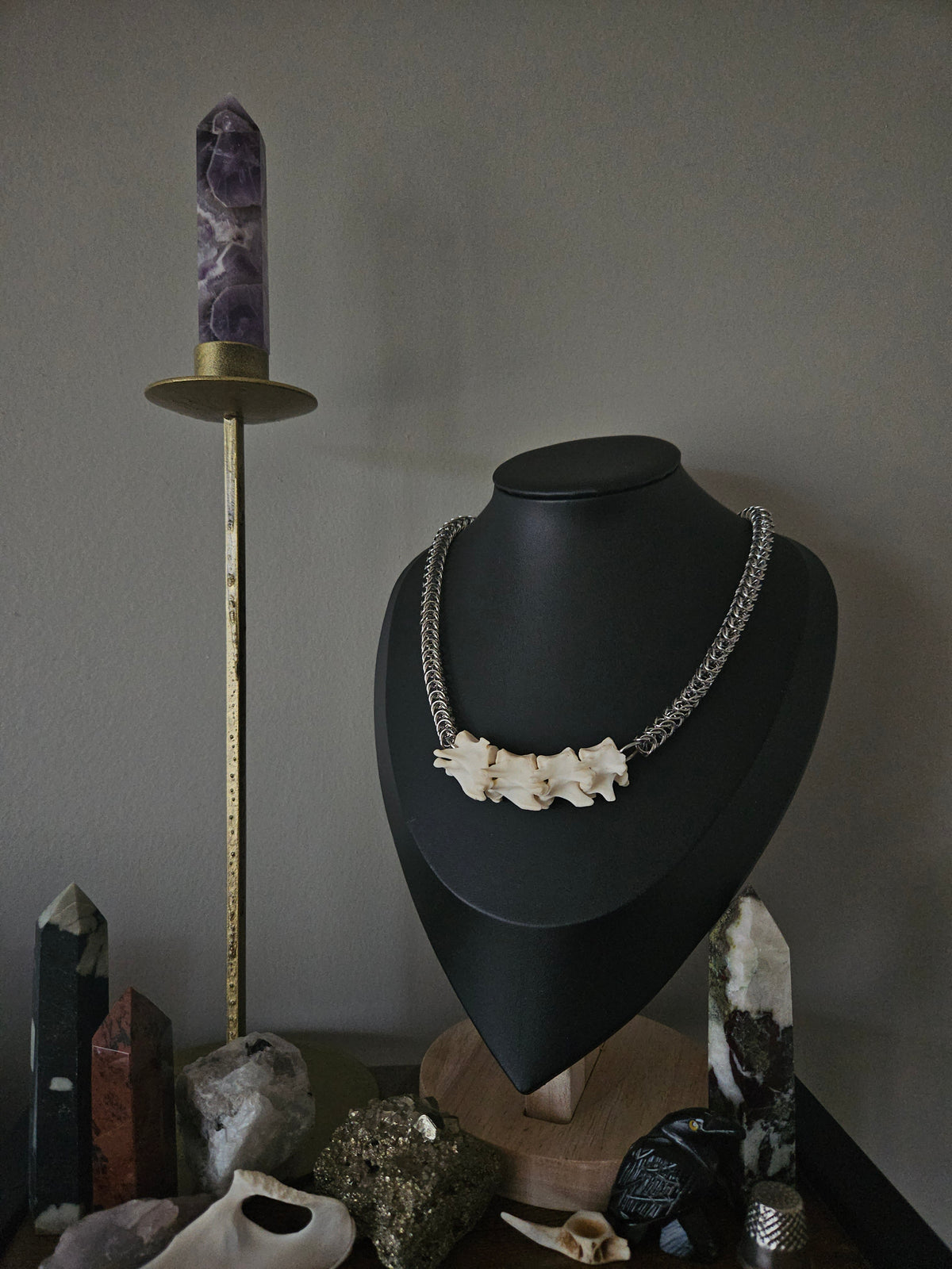 Felis catus - vertebrae bone chainmaille choker (a)